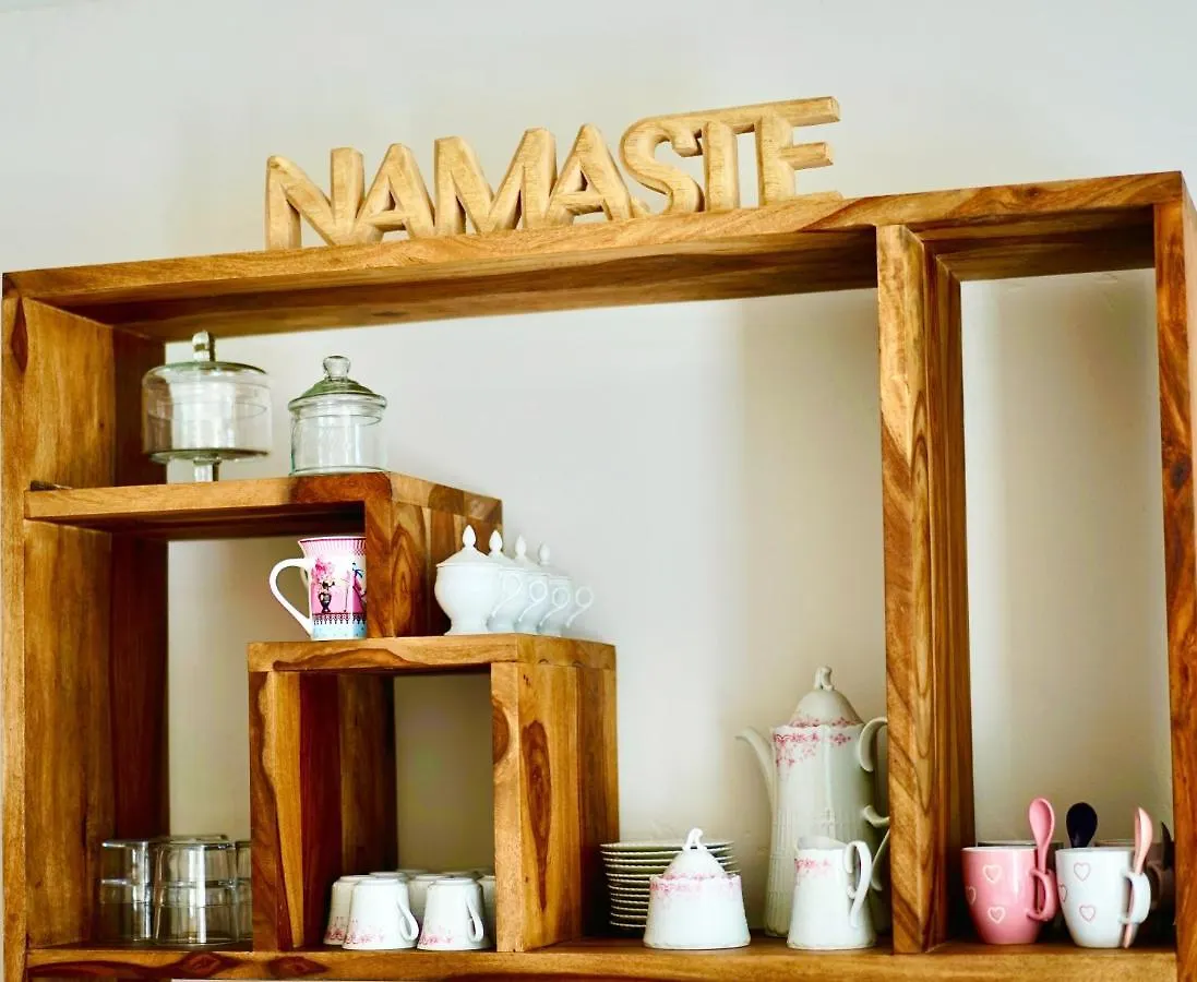 Le Relais Des Anges Bed & Breakfast Mercues