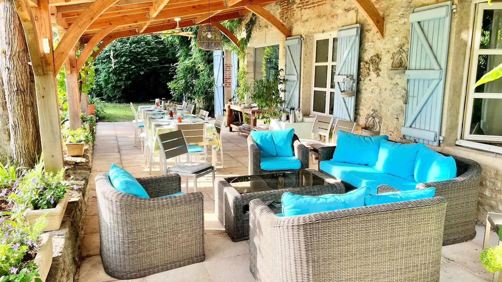Le Relais Des Anges Bed & Breakfast Mercues
