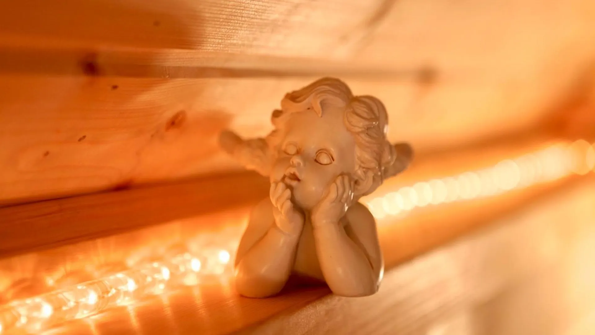 Le Relais Des Anges Bed & Breakfast Mercues