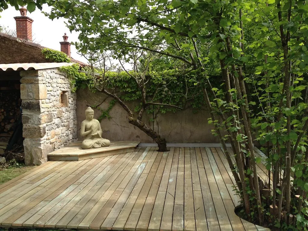 Le Relais Des Anges Bed & Breakfast Mercues