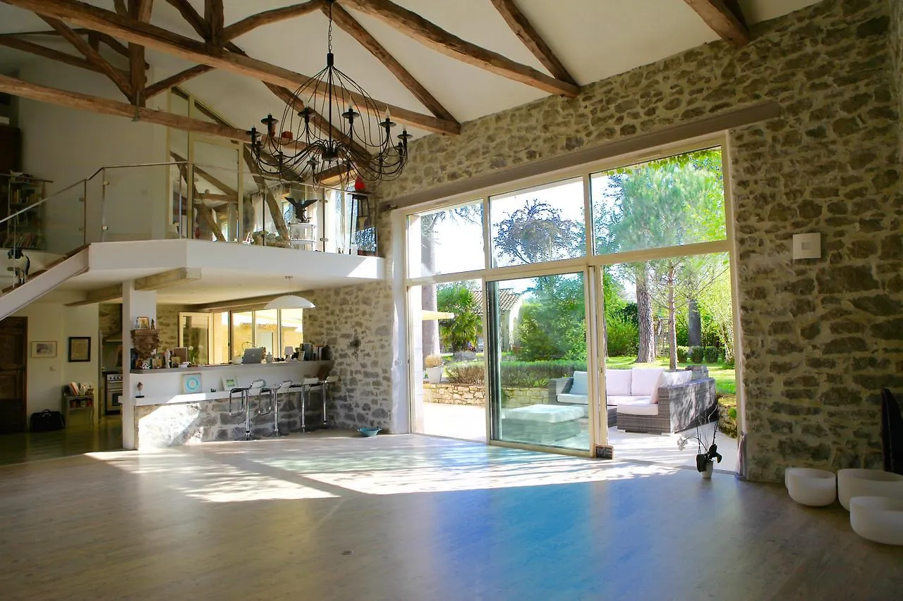 Le Relais Des Anges Bed & Breakfast Mercues