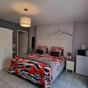 Bed & Breakfast Le Balcon Des Cimes, Adast